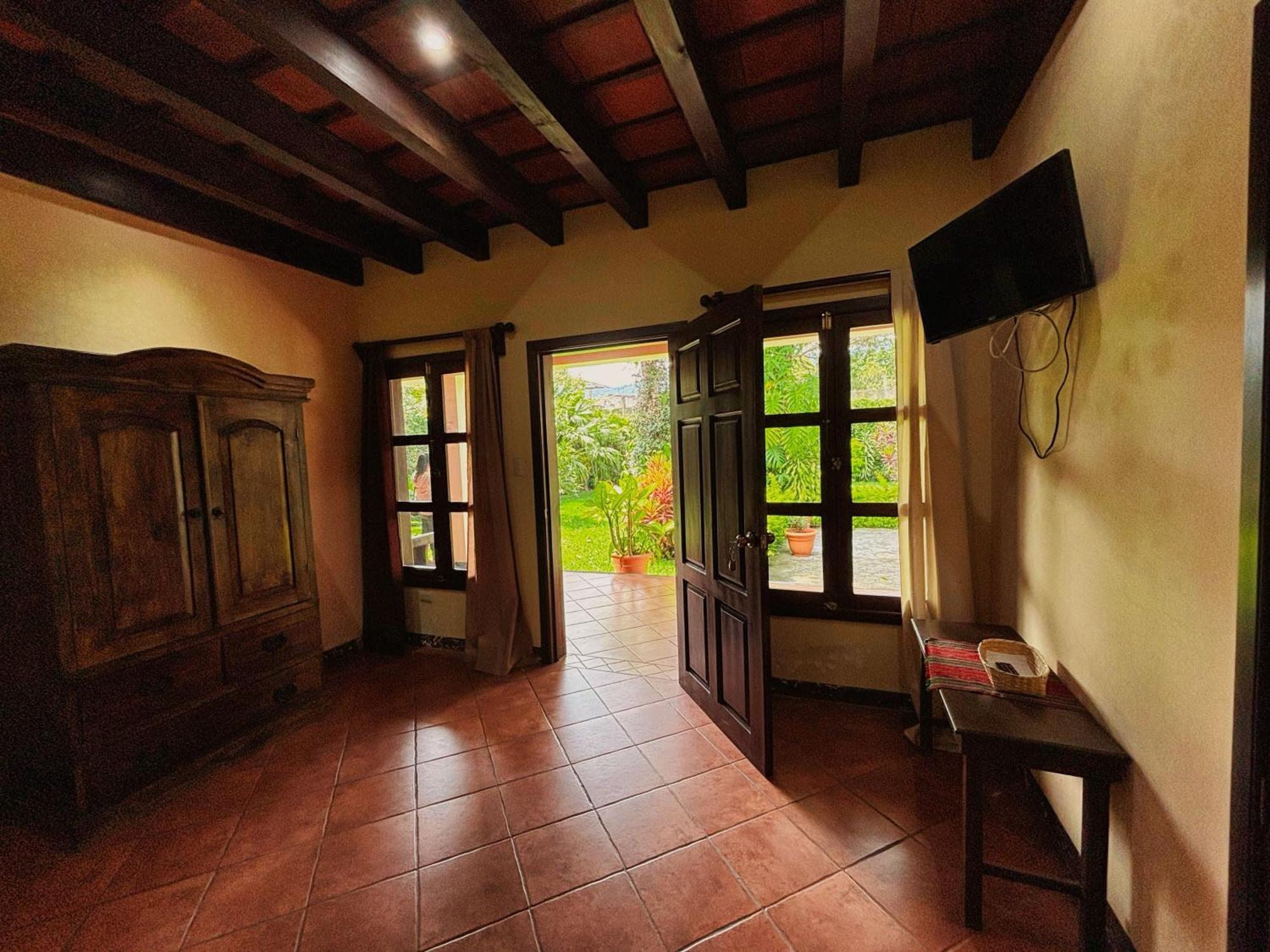 Alana Hotel By Ish Antigua Bagian luar foto