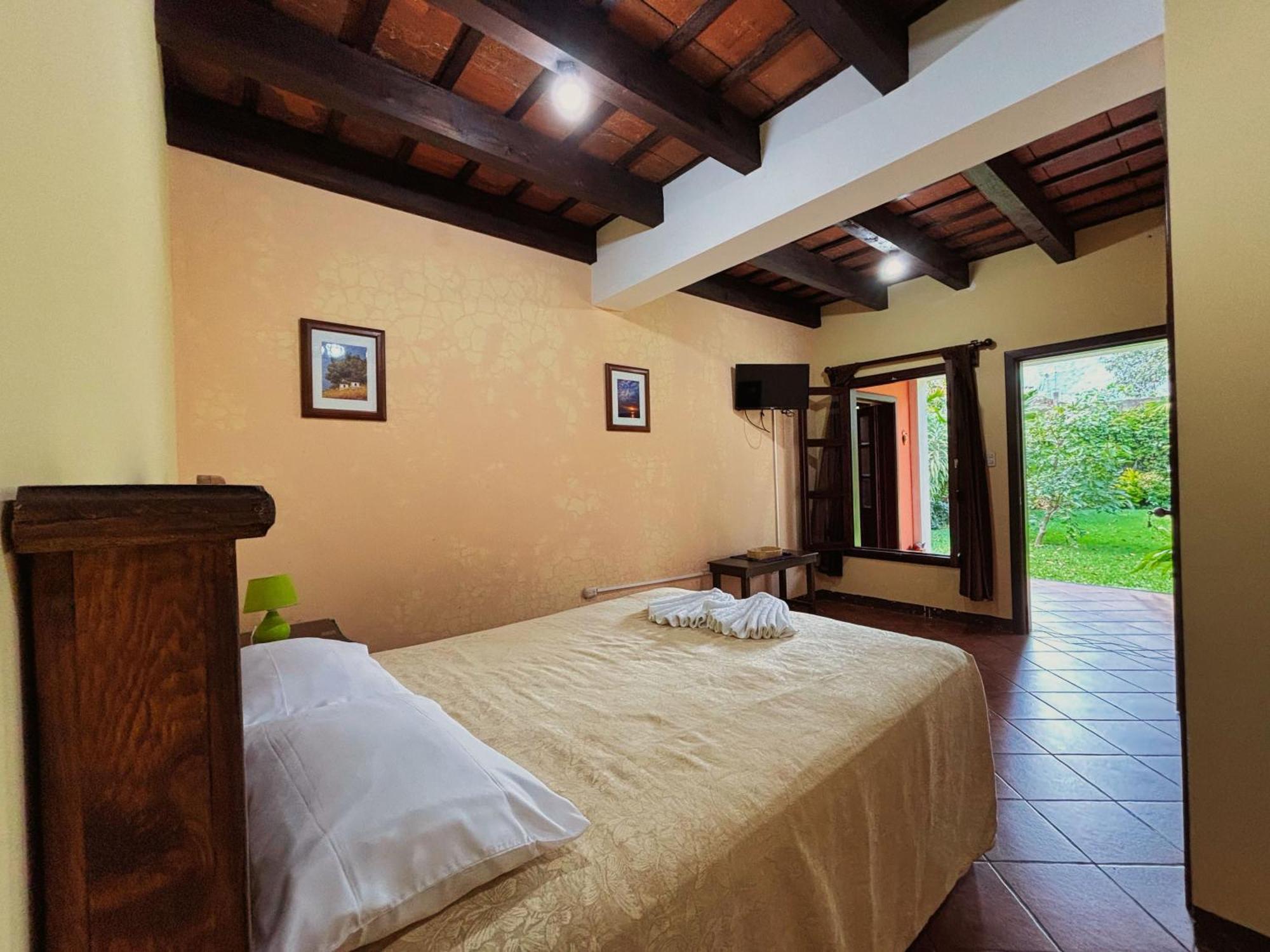 Alana Hotel By Ish Antigua Bagian luar foto